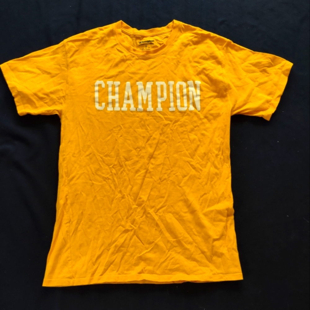 Champion graphic t-shirt unisex